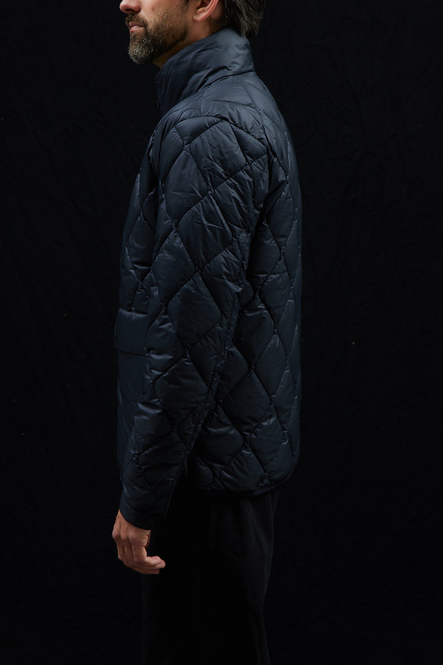 THE MIDWEIGHT JACKET